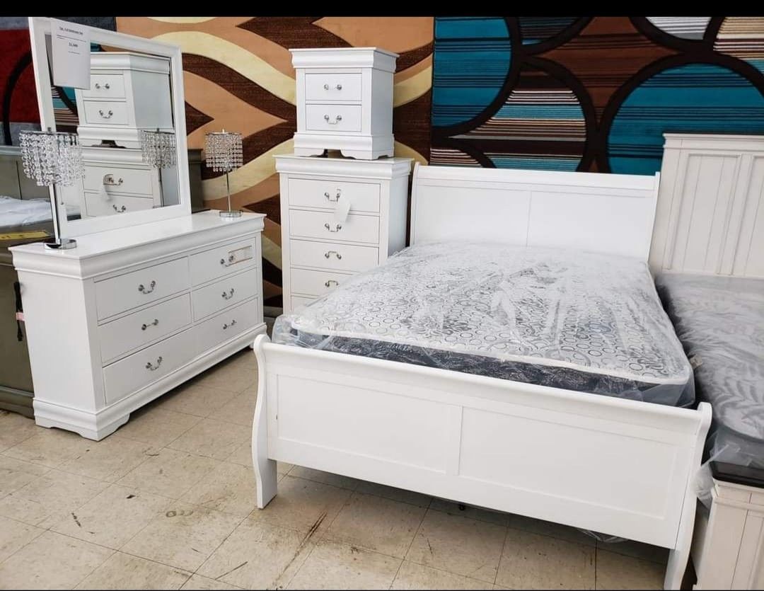 Brand New/ White Sleigh Bedroom Set, Dresser, Mirror, NightStand, Bed// Mattress Sold Separately