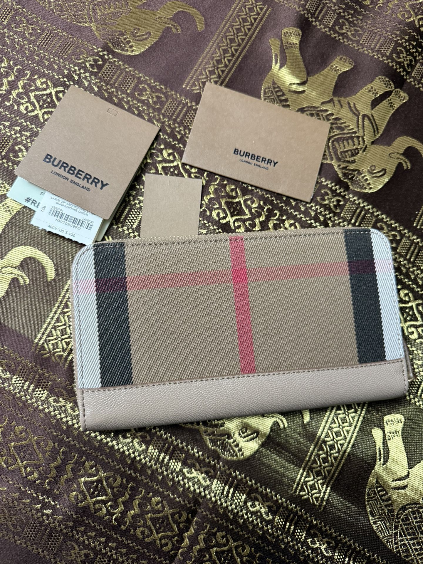Burberry Women’s Zip Around Wallet