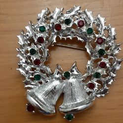 Vintage Gerrys Wreath Brooch  silver bells Holiday Pin