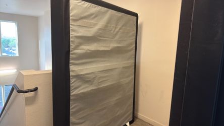 Queen box spring