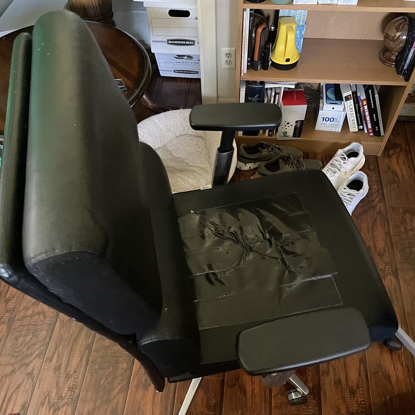 Last chance to get a great deal, Temperpedic Office Chair