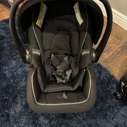 Graco Baby Car Seat 