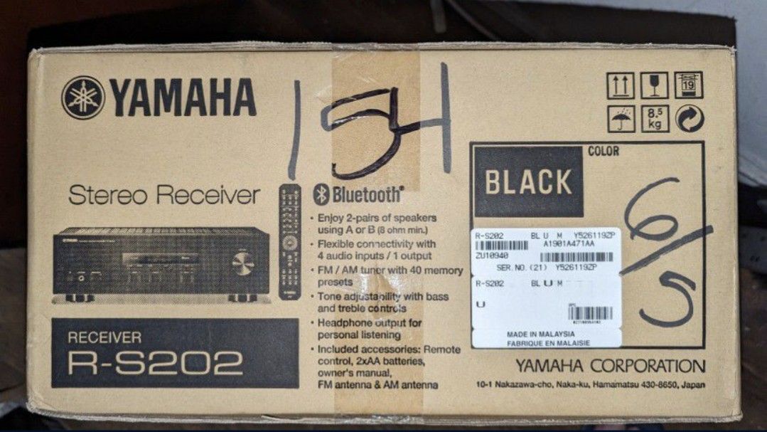 Brand New Yamaha R-S202 200 Watt Bluetooth Stereo Receiver