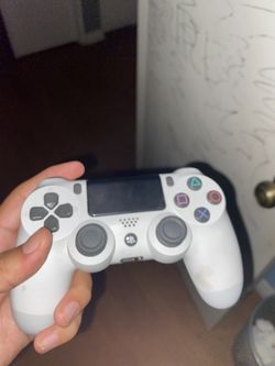 PS4 Controller