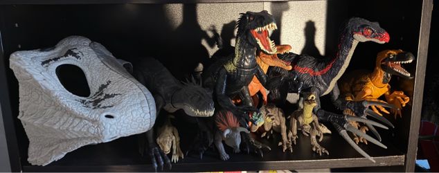 Dinosaur Jurassic World action figures