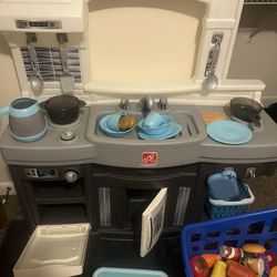 Kids Toys Kitchen Set With Accessories 