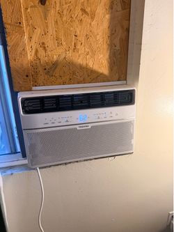 Wall Toshiba AC