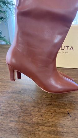 New Brown Knee-High Slouch Boots - Size 8.5 (New in Box)