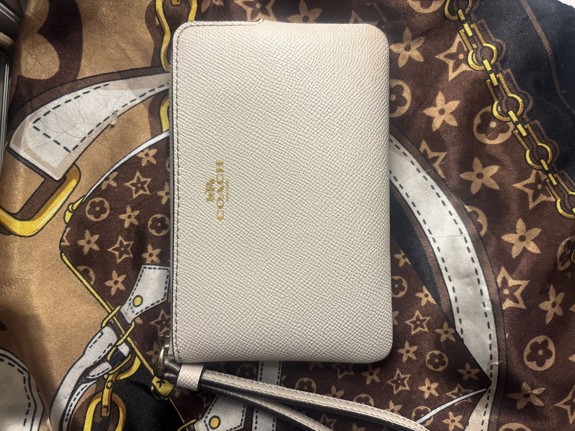 Coach Corner Zip Wristlet