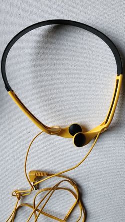 Sony Sports D-SJ15 CDウォークマン アメリカ購入 激レア s-l1200.jpg