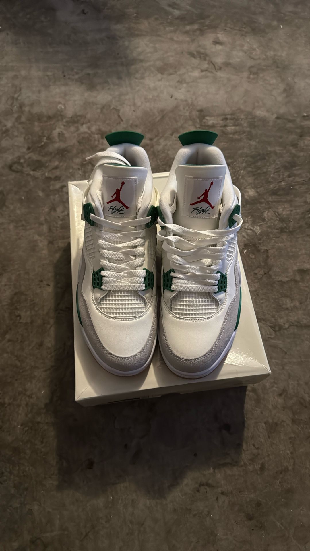 Jordan 4s 