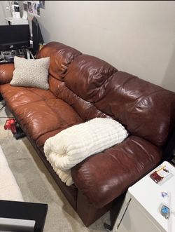 Leather couch great condition