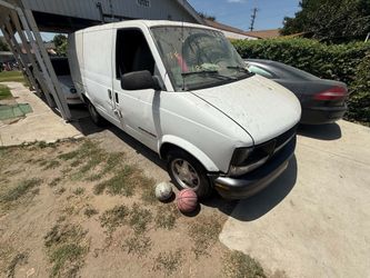 2000 Chevrolet Astro