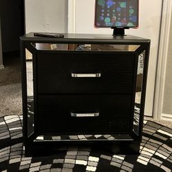 Black Faux Alligator Nightstand With Mirror Outline