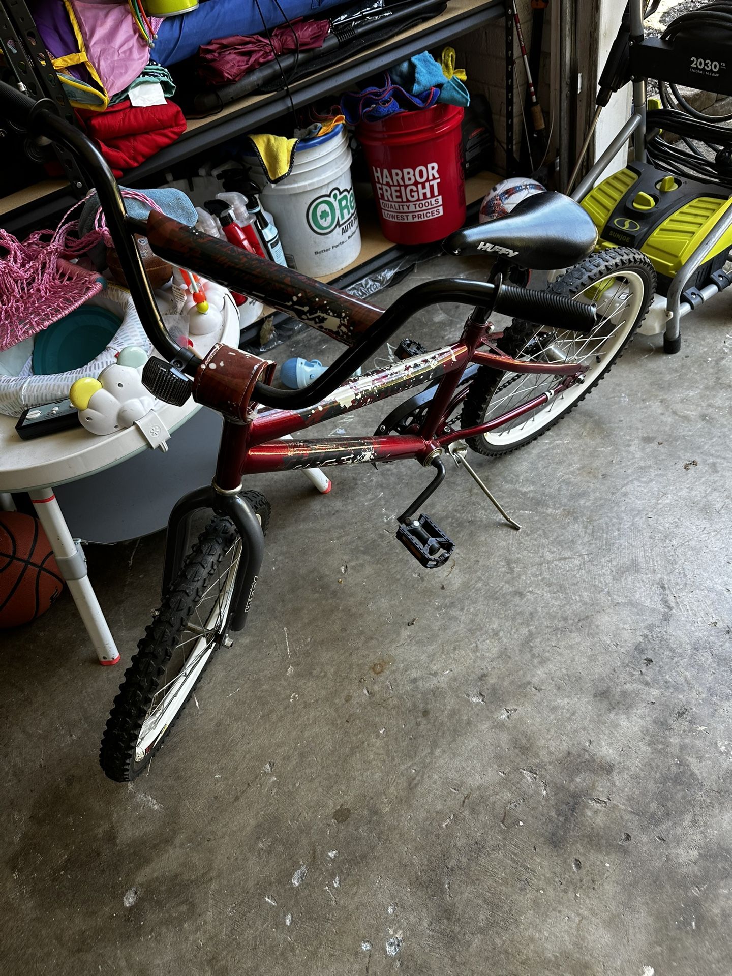 2 Kid Bikes