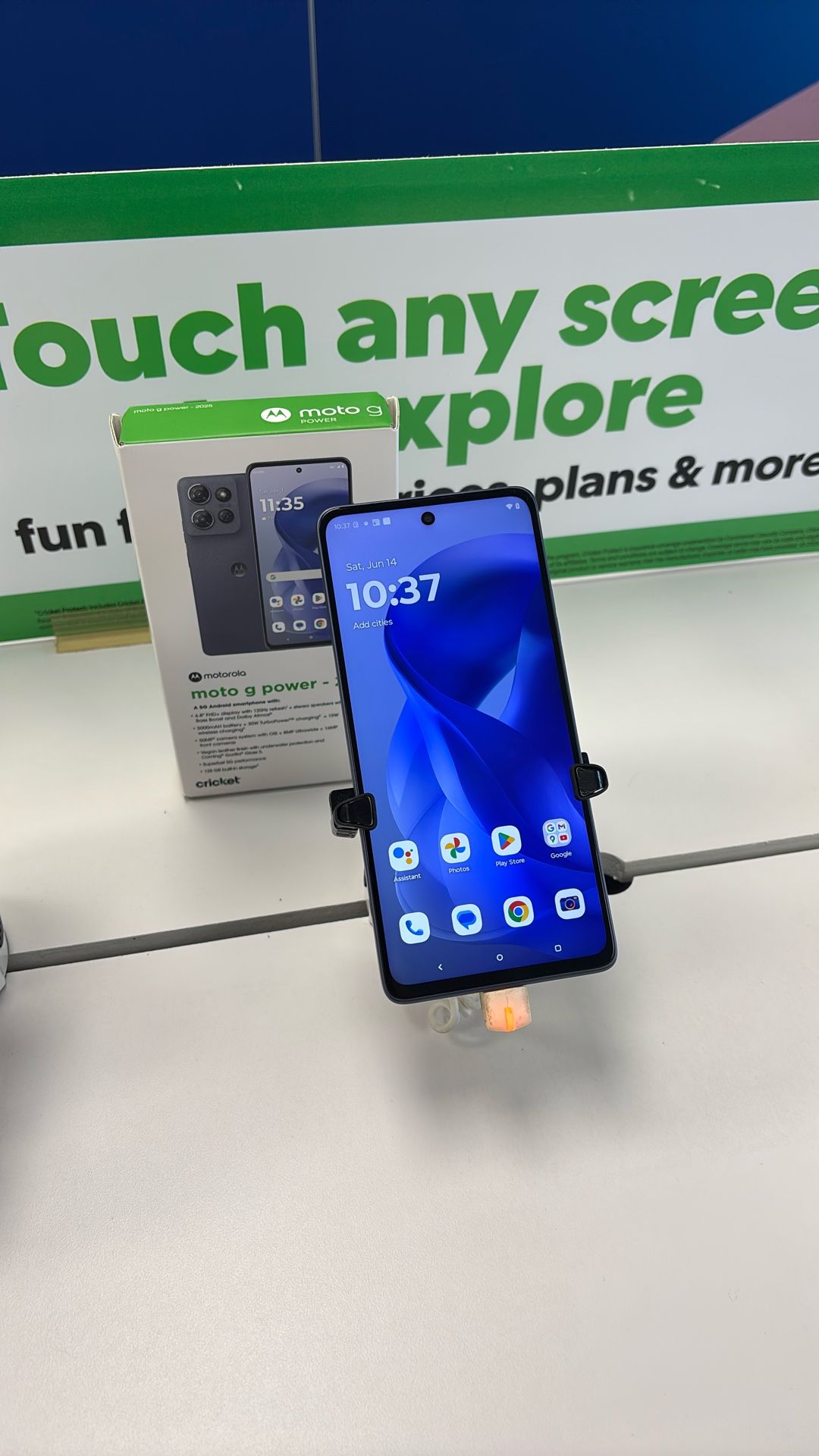 Moto g Power 5g 2025 $40 when you add a line at Cricket! 