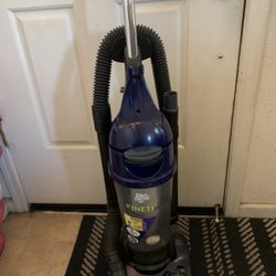 Vacuum Cleaner