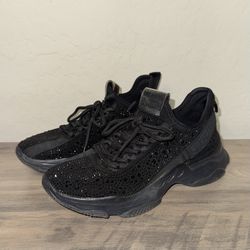 Women’s Size 9 Steve Madden Womens Maxima - Black