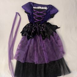 Size M Witch Halloween Costume Purple
