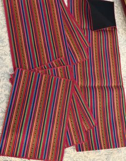 Andean Peruvian Set of 6 placemats and runner set