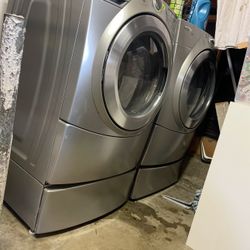 Washer/Dryer Front Load
