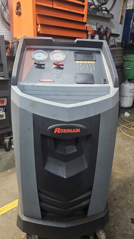 Robinair r134a Recovery Machine