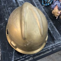full-brim safety hard hat