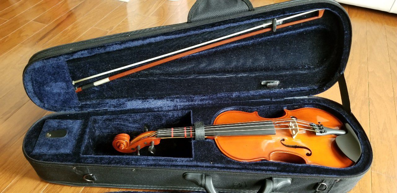 3/4 Violin+case+bow+head rest