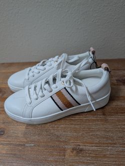 NEW Ted Baker “Bailey Icon” Women’s Classic Leather Tennis Shoe (Pink-Multi) - 6