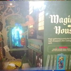 Mini Magic House Bookend