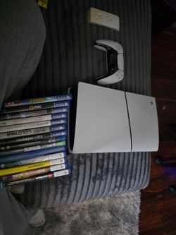PS5 With 13 games included