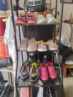 Children's shoe