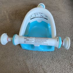 Baby bath tub seat