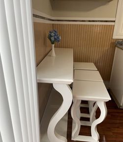 Eat In Breakfast Bar