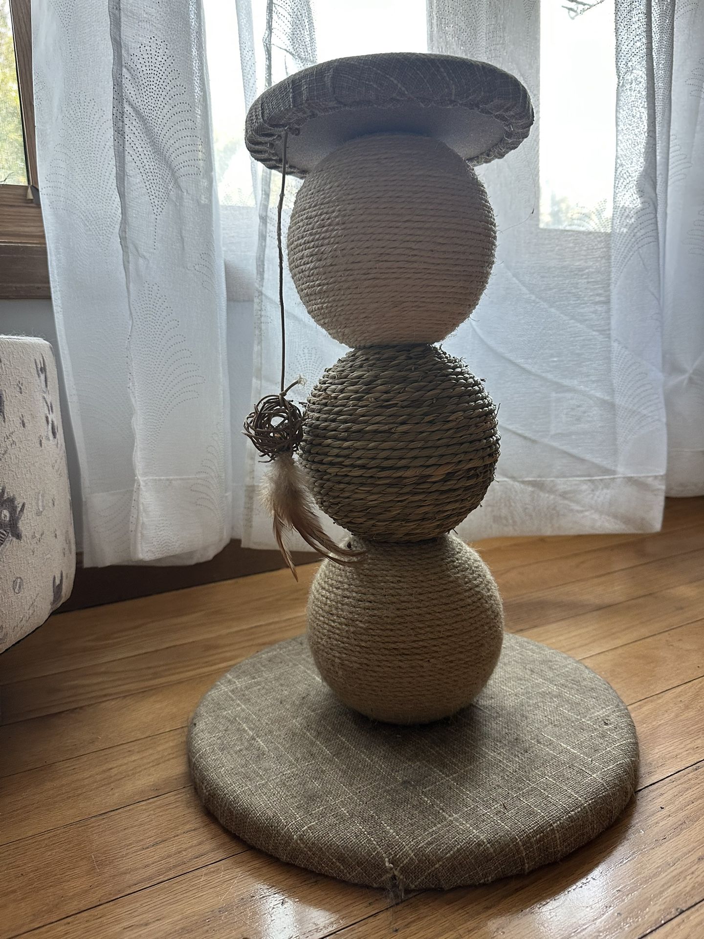 Cat scratching toy