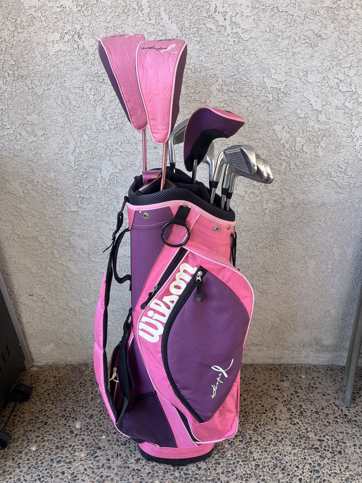 Women’s Wilson Golf Clubs