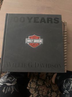 Harley Davidson collectors books