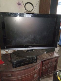 Samsung  65' inch t.v