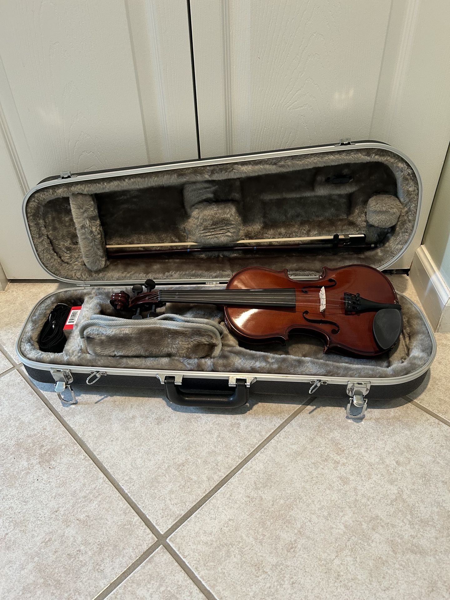 I/2 Size Violin