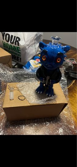 Blue Monster Character Glass Water Pipe