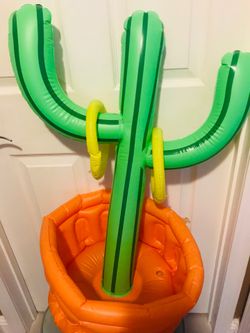 Inflatable green cactus