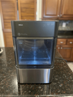 GE Opal 2.0 Nugget Ice Maker - Like New, 38 lbs Daily Capacity - Anaheim, CA