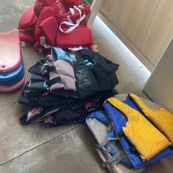 Life Jackets Boogie Boards 
