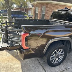 Toyota Tundra OEM Bed Extender