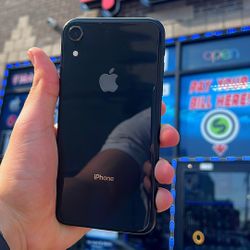 iPhone Xr (64 Gb) Unlocked 