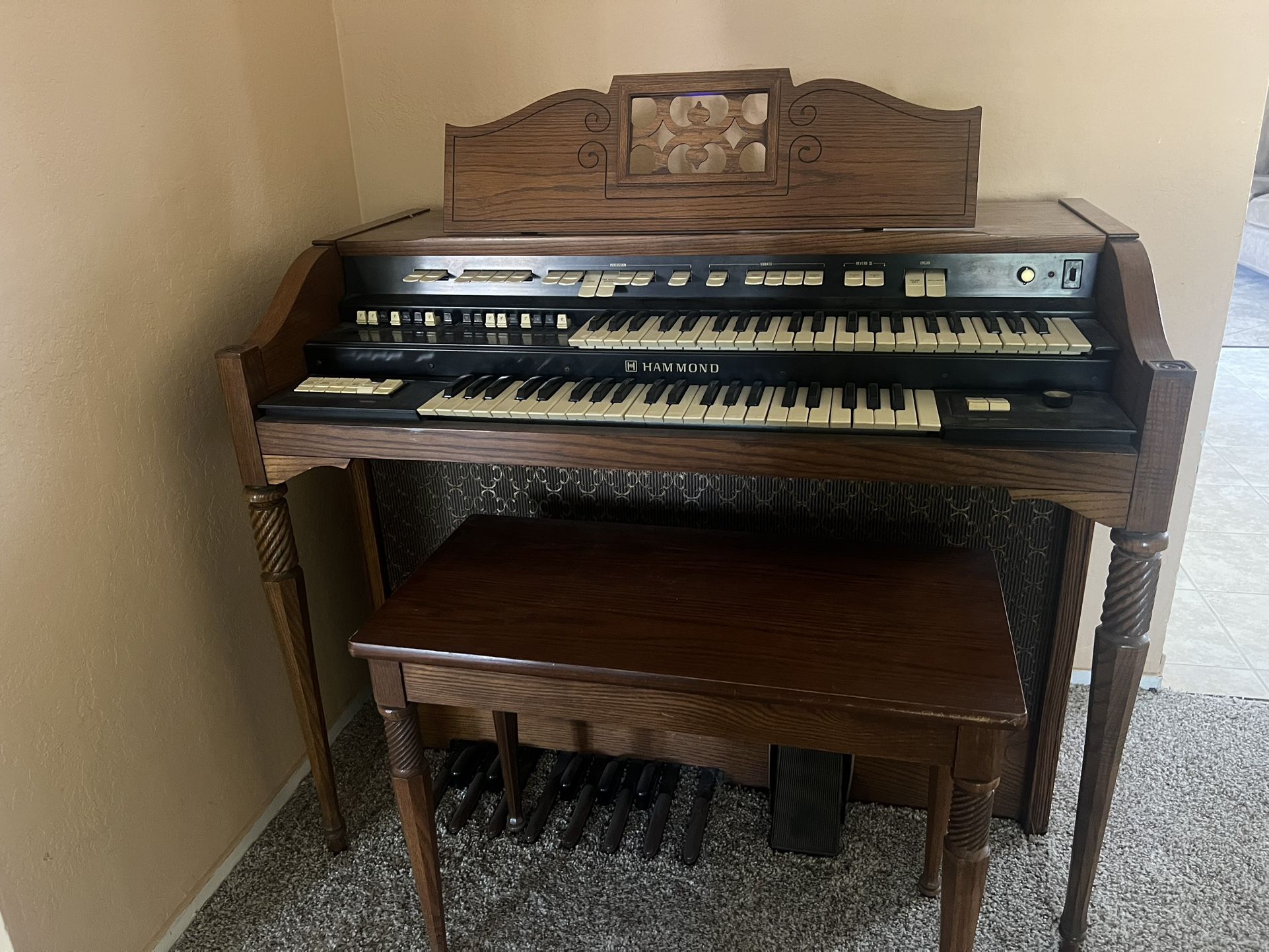 Hammond Organ