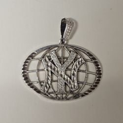 Vintage New York Yankees 925 Silver Pendant