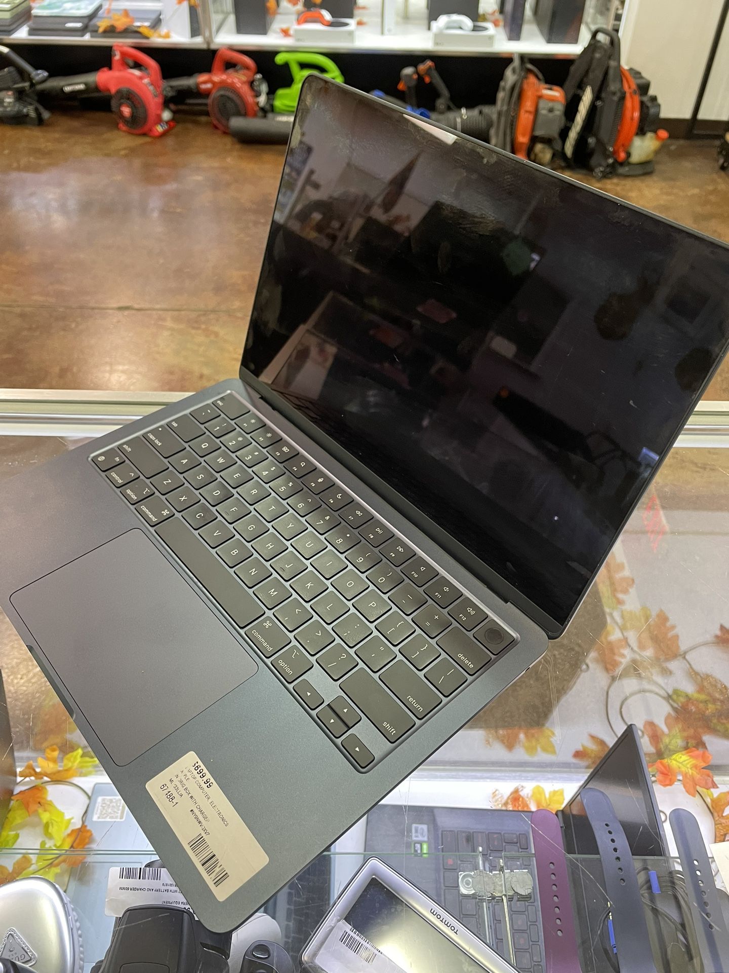 Apple MacBook