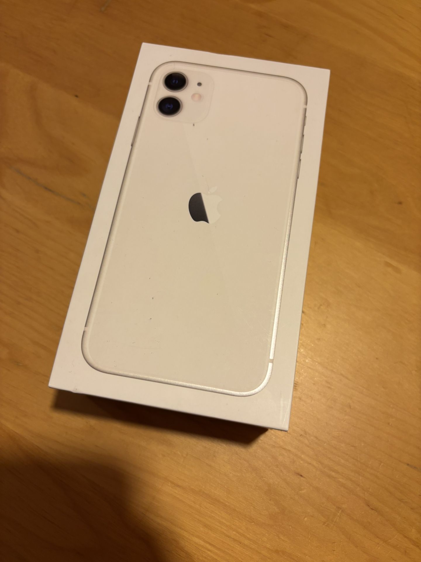 iPhone 11, White, 128GB