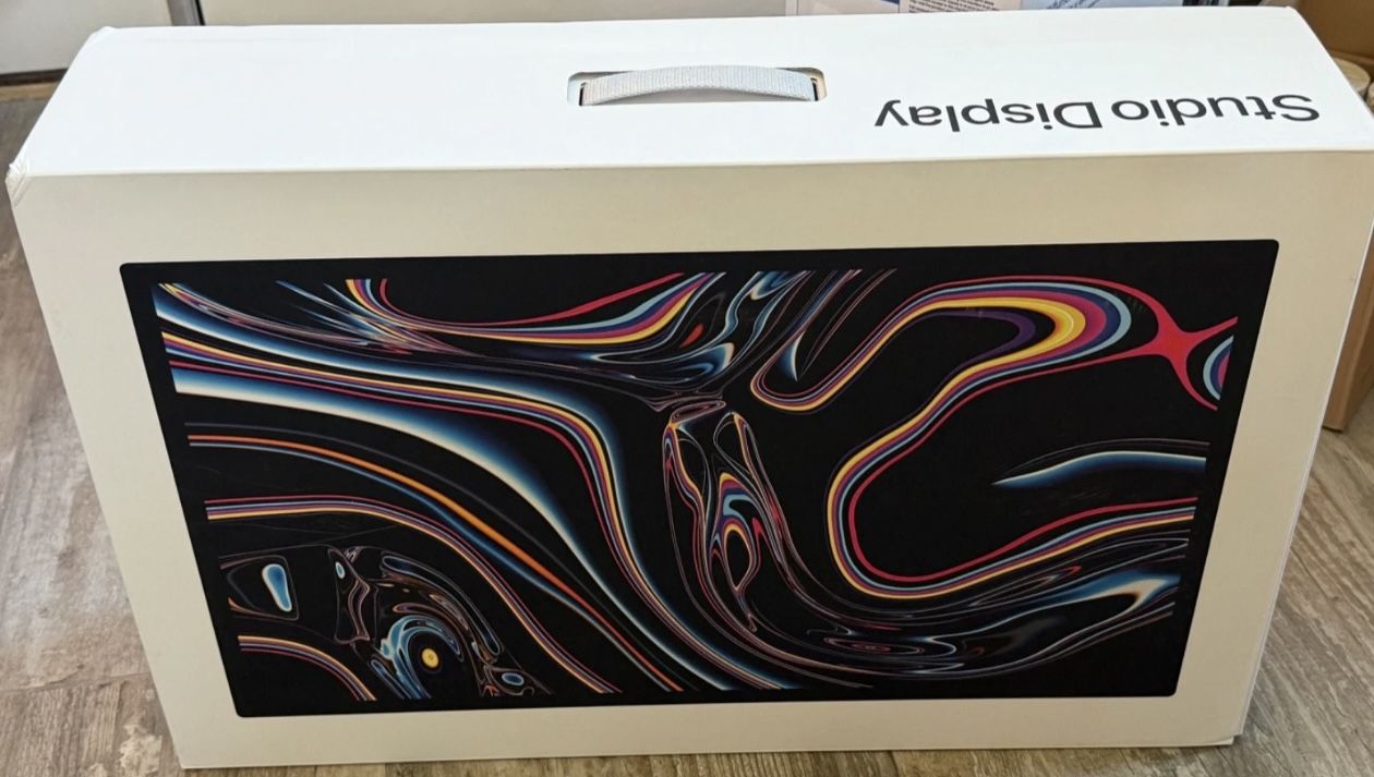 Genuine EMPTY BOX from Apple Mac Studio Display 27" VESA Mount - Model A2525